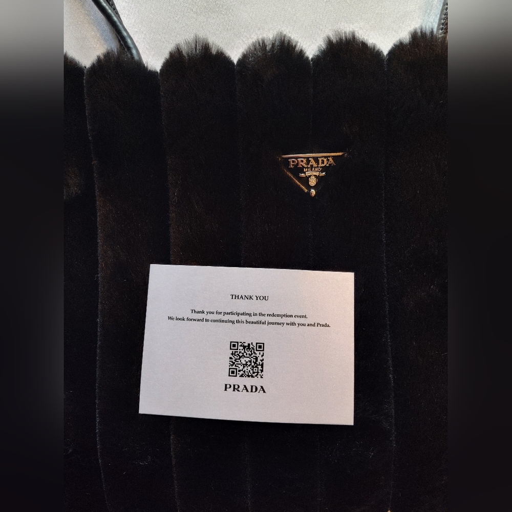 PRADA NEW Black Faux Mink Fur Tote Bag New Redemption Exclusive Bag NWT VIP GIFT - Picture 2 of 14